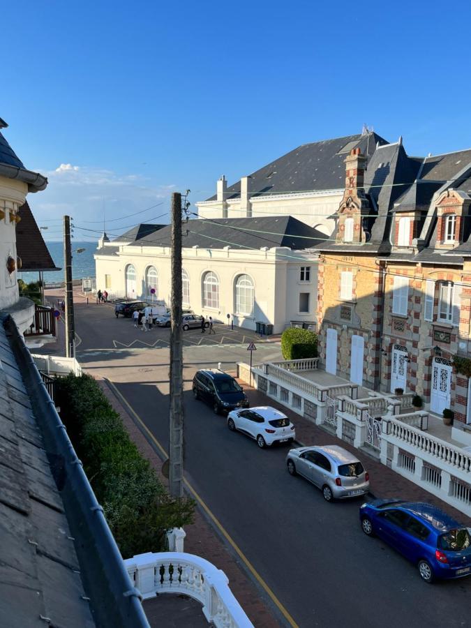 Duplex Hyper Centre - 4 Pers - Refait A Neuf Apartment Cabourg Exterior photo